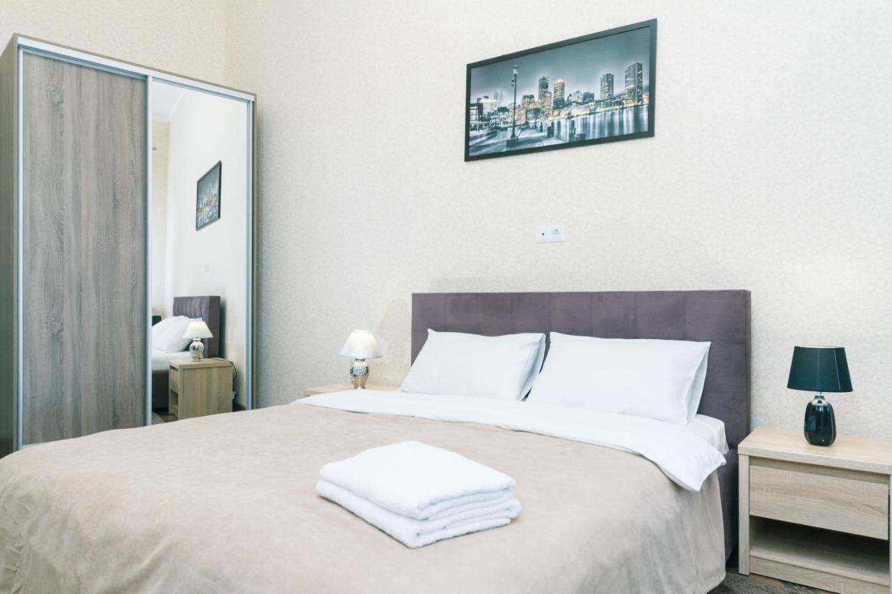 Maidan, Khreschatyk 3Br Kiev Luaran gambar