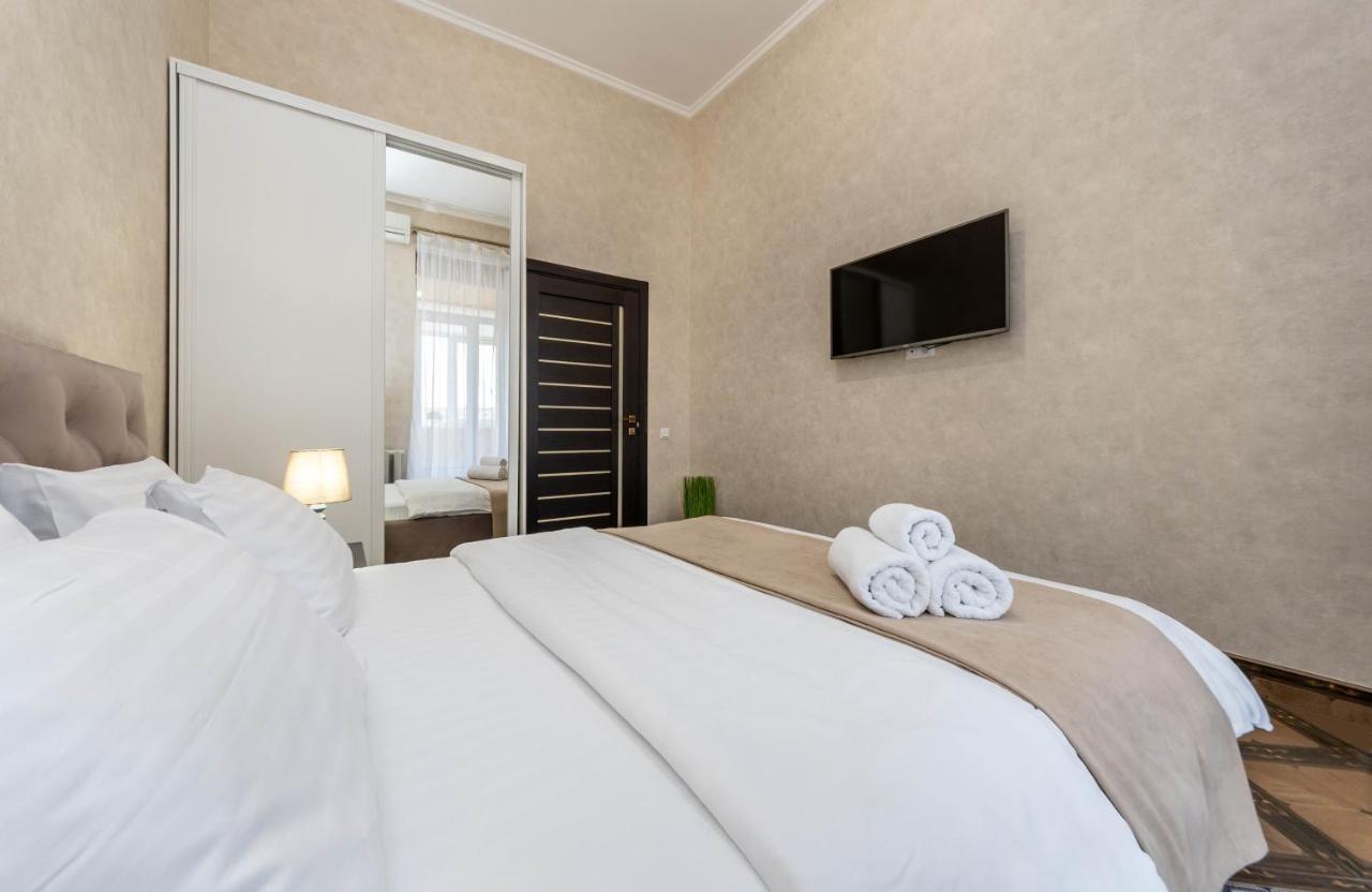 Maidan, Khreschatyk 3Br Kiev Luaran gambar